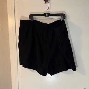 Old Navy Women's Classic Black Linen Shorts